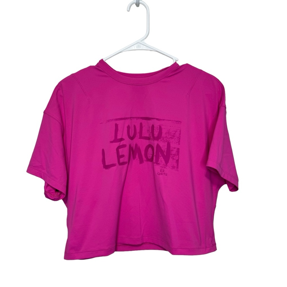 Lululemon Abrasion-Resistant Training T-Shirt *Ed Curtis
Sonic Pink